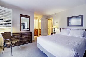 Ten Mile Haus C-9 2 Bedroom Condo