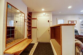 Ten Mile Haus C-9 2 Bedroom Condo