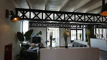 Amazing Villa in Nuaille-d'aunis With Sauna