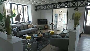 Amazing Villa in Nuaille-d'aunis With Sauna