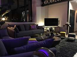 Magnificent Villa in Nuaille-d'aunis With Wellness