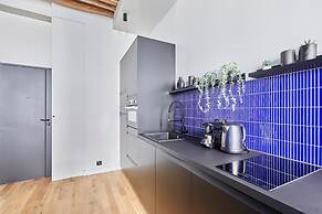 Charming Apartment Center of Paris