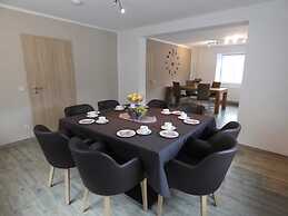 Neuendorf Hillside Haven