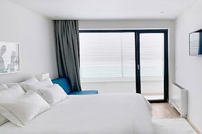 Modern Villa With Private Pool and Terrace