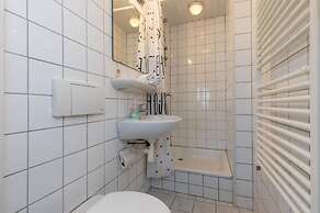 Studio With Terrace Near the Beach