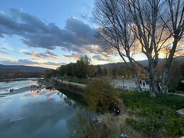 Jukeju Orange Guest House