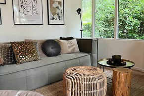 Lush Holiday Home in Rheezerveen With Wellness