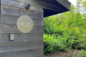 Lush Holiday Home in Rheezerveen With Wellness