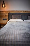 Apartment Eastside Top 8