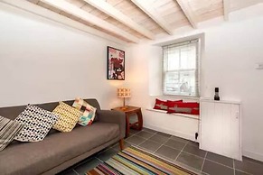 Whirlygig Cottage Near to Penzance Harbour