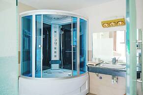 Ngan Ha Hotel Panorama View