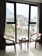 Ngan Ha Hotel Panorama View