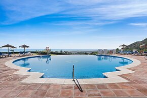 Los Arqueros Sunny Balcony With Pool - Ref M52