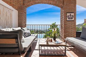 Los Arqueros Sunny Balcony With Pool - Ref M52