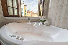 Tolentini Terrace by Wonderful Italy