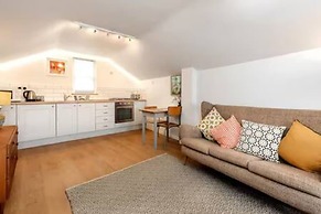 The Coach House Penzance- Cosy Nook for 2