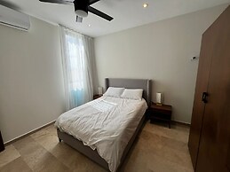 SIELA Beachfront Apartment-Ground Floor