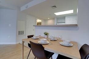Fascinating Apt in Ballston With Gym