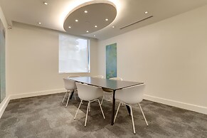 Fascinating Apt in Ballston With Gym