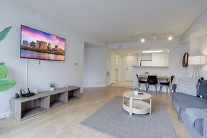 Fascinating Apt in Ballston With Gym