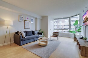 Fascinating Apt in Ballston With Gym