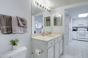 Fascinating Apt in Ballston With Gym
