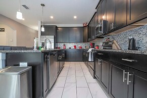 Home 6bed Themed Rooms Game Room Storey Lake