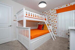 Home 6bed Themed Rooms Game Room Storey Lake