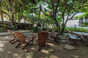 LAS DUNAS BEACH HOUSE