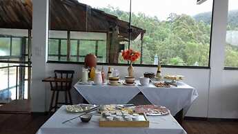 Hotel Fazenda Caledonia Inn