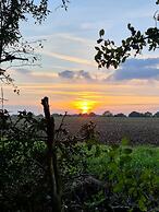 Picturesque Family Hideaway Chipping Ongar Essex