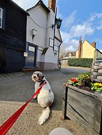 Picturesque Family Hideaway Chipping Ongar Essex