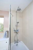 Picturesque Family Hideaway Chipping Ongar Essex