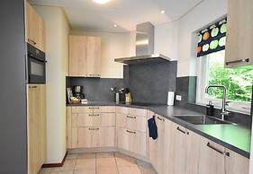 Cozy Holiday Home With Lots of Privacy