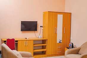 Arkplus Hotel and Suites