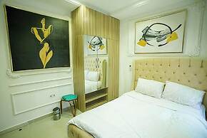 Arkplus Hotel and Suites