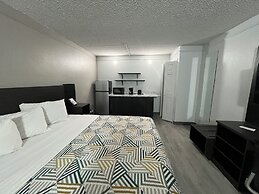 Studio 6 Phoenix, AZ - Midtown