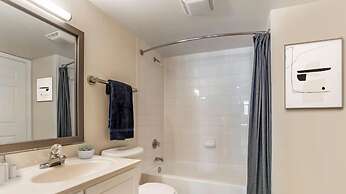 National Courthouse Place