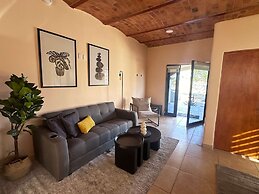 Studio With Salt Water Pool