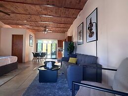 Studio With Salt Water Pool