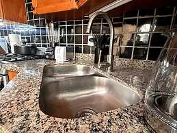 Cozy Studio Refreshing Pool