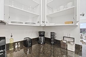 VA - Avalon - Apt 301