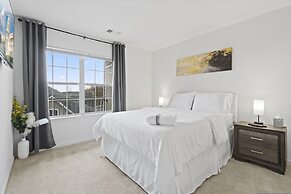 VA - Avalon - Apt 301