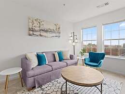 VA - Avalon - Apt 301