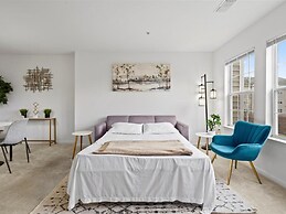 VA - Avalon - Apt 301