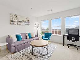 VA - Avalon - Apt 301