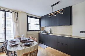 Superb Apartement Tour Eiffel Invalides