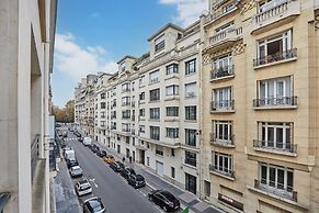 Superb Apartement Tour Eiffel Invalides