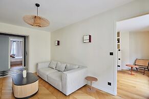 Superb Apartement Tour Eiffel Invalides