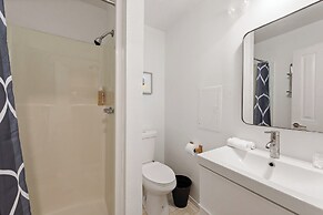 Cheerful Kirkland Home w/AC Big Yard, Walk to Beach